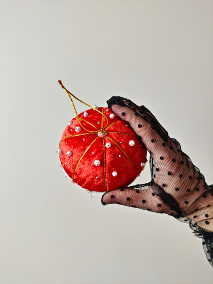 Rankų darbo eglutės žaisliukas "Musmirė" - kalėdinės dekoracijos, naujiena