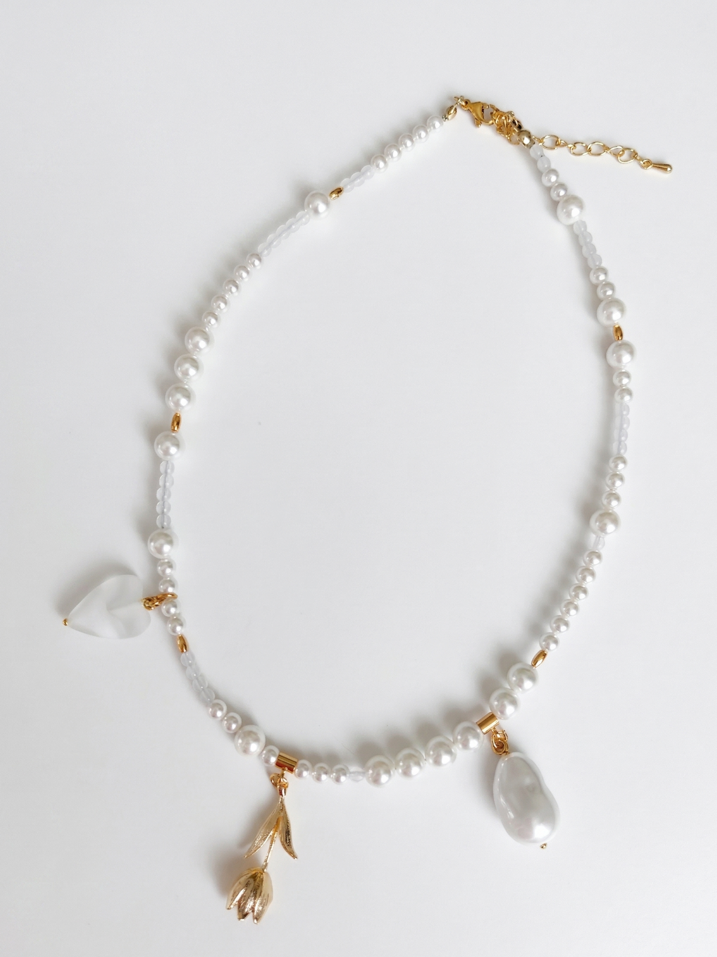 Glass bead necklace "Raspberries"