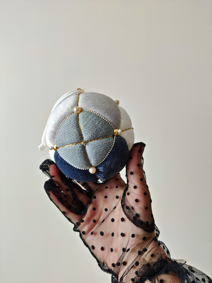 Rankų darbo eglutės žaisliukas "Karališkas" - kalėdinės dekoracijos, naujiena