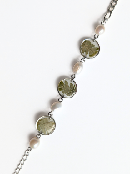 Czech glass bead bracelet with moss 