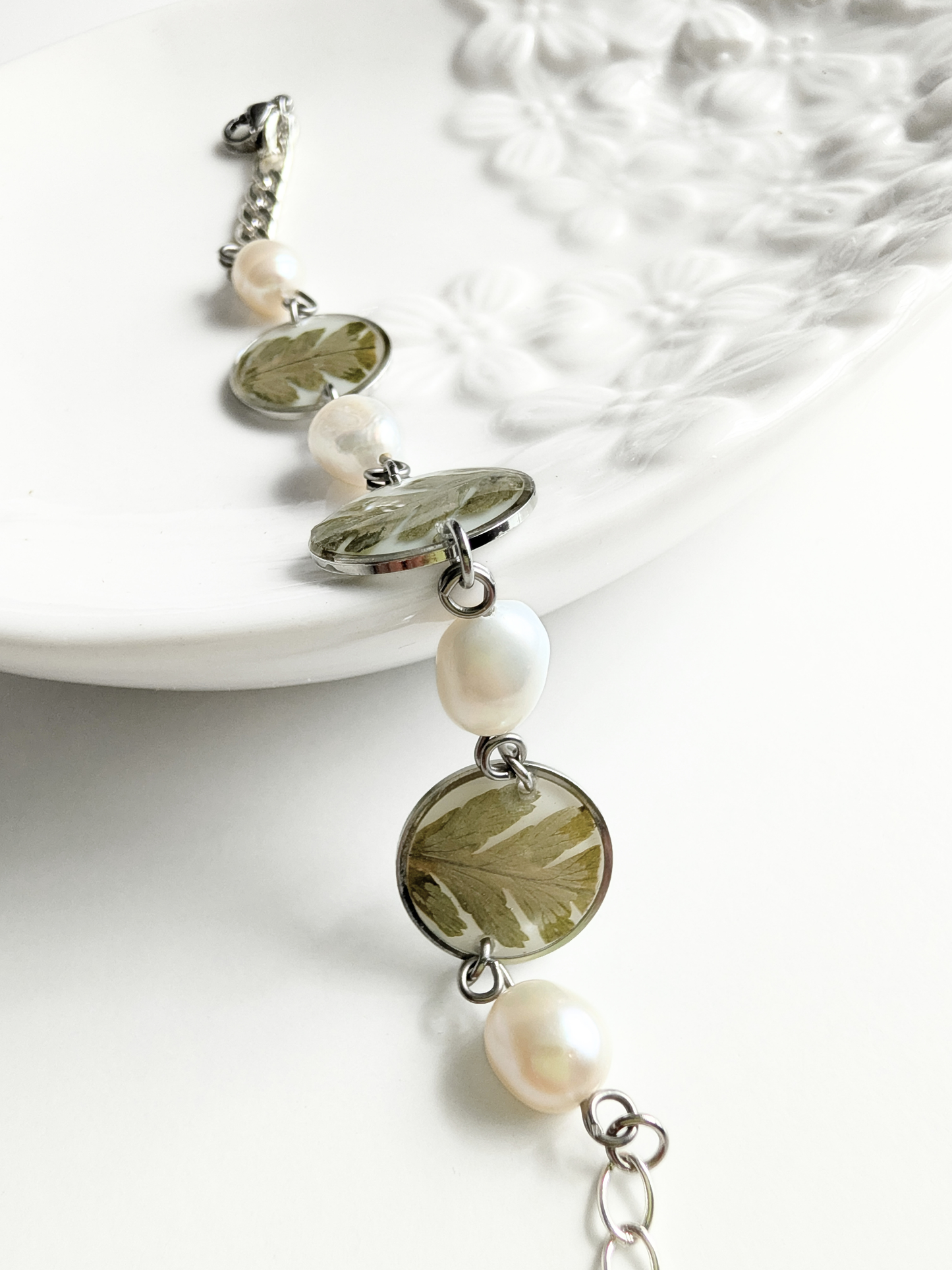 Czech glass bead bracelet with moss 