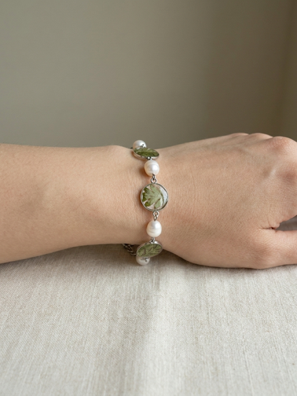Czech glass bead bracelet with moss 