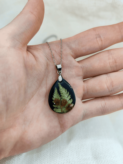 Pakabukas su paparčiu ir geltonaja mimoza - naujiena, papuošalai