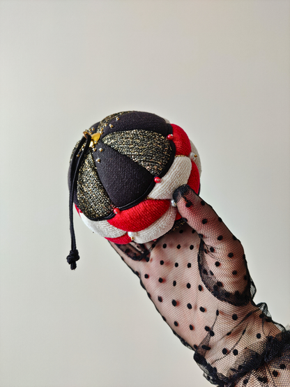 Rankų darbo eglutės žaisliukas "Pynė" - kalėdinės dekoracijos, naujiena