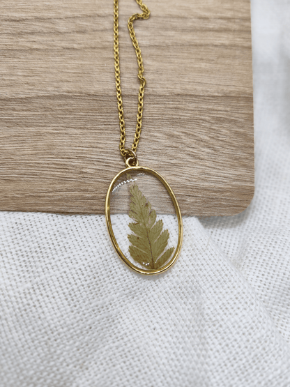 Pakabukas su paparčiu - naujiena, papuošalai