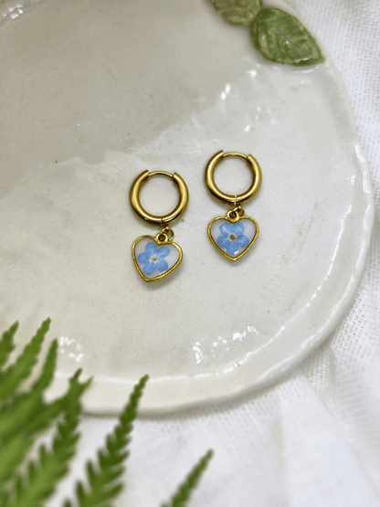 Minimalistiniai širdelės formos auskarai - naujiena, papuošalai