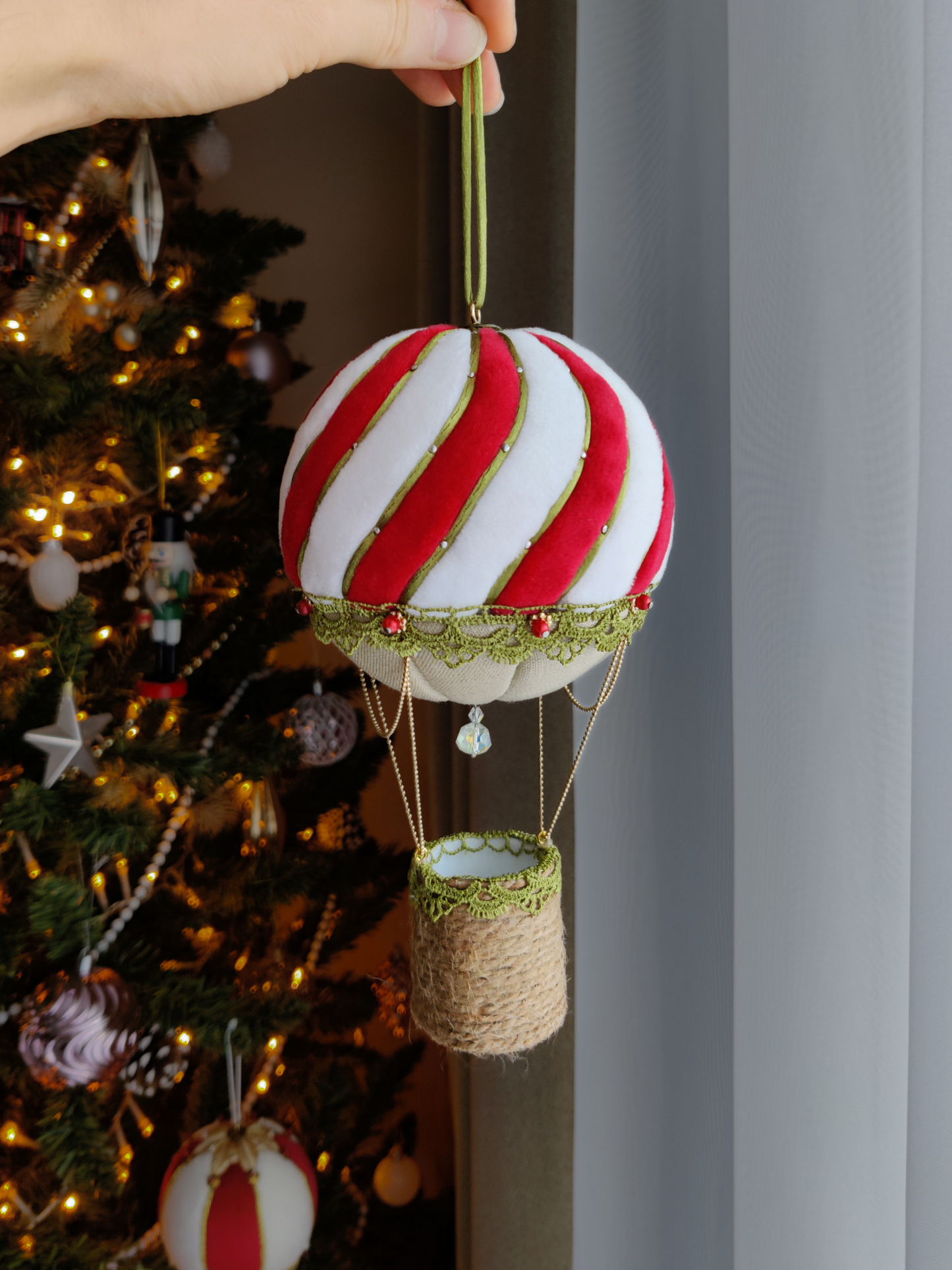 Handmade Christmas tree toy "Balloon"