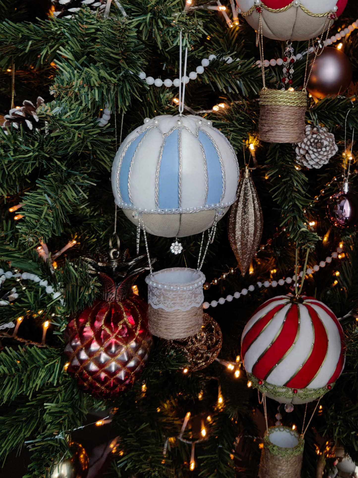 Handmade Christmas tree toy "Balloon"