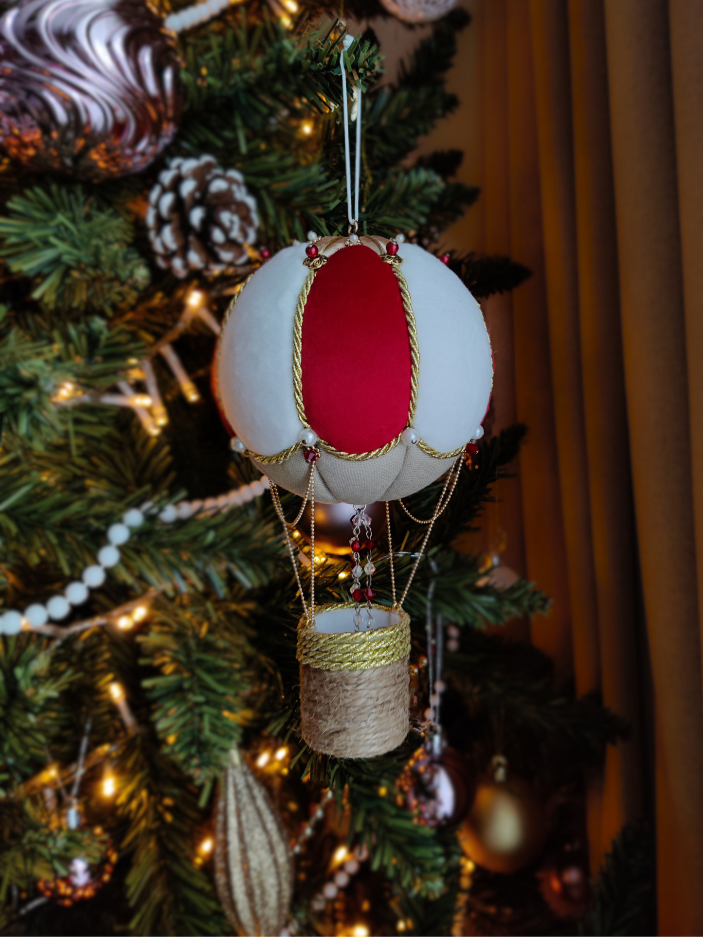 Handmade Christmas tree toy "Balloon"