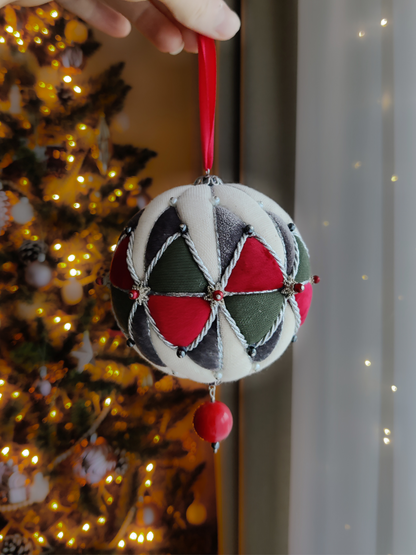 Rankų darbo eglutės žaisliukas "Arlekinas" - kalėdinės dekoracijos, naujiena