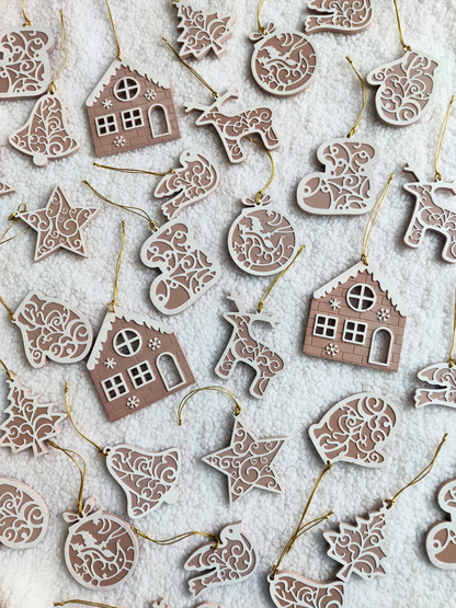 Rankų darbo eglutės žaisliukai "Meduoliai"; įvairių formų