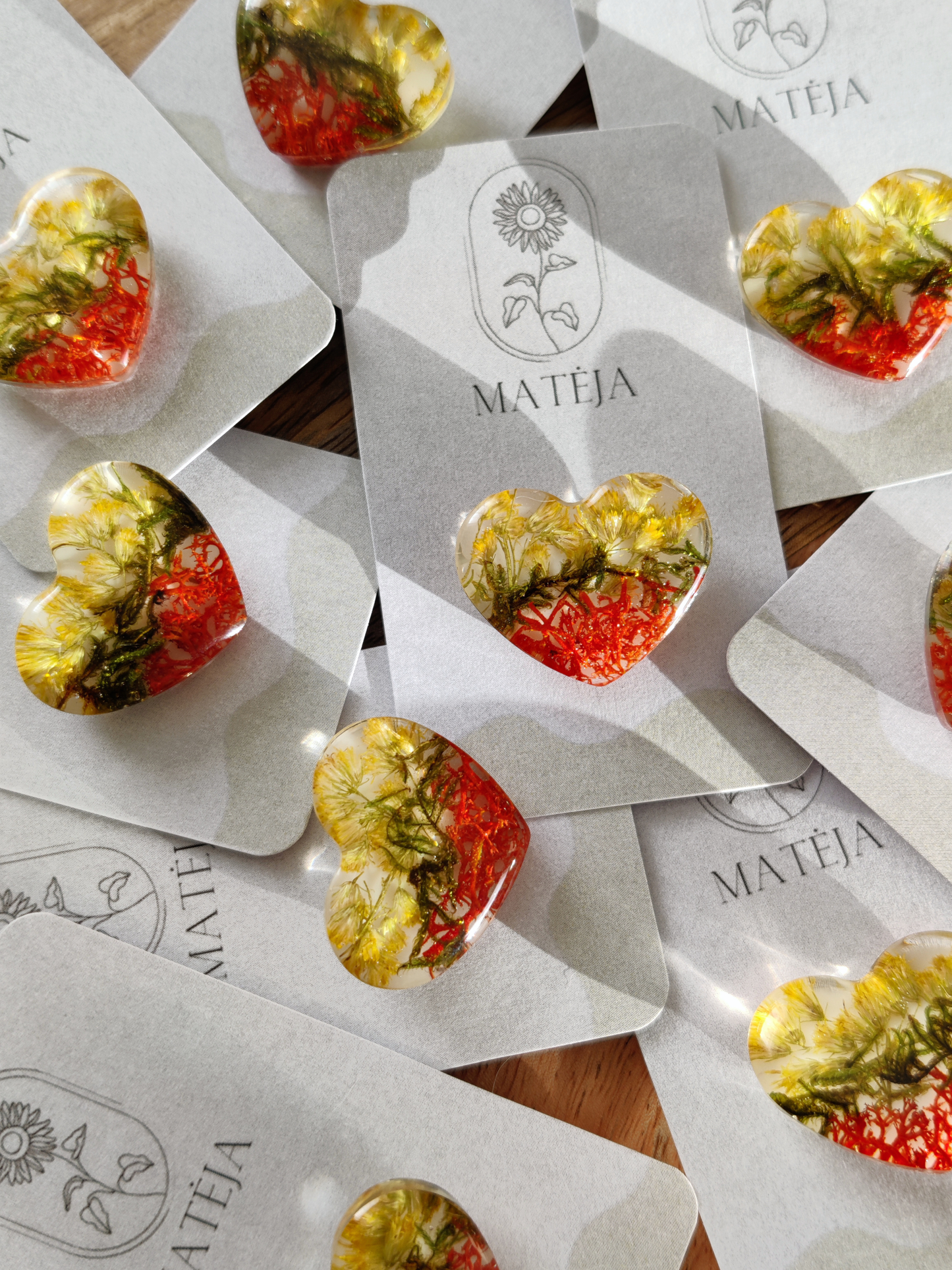 Tautinė širdelės formos sagė