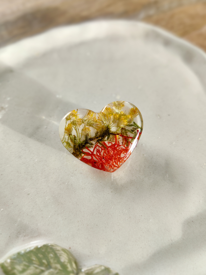 Tautinė širdelės formos sagė