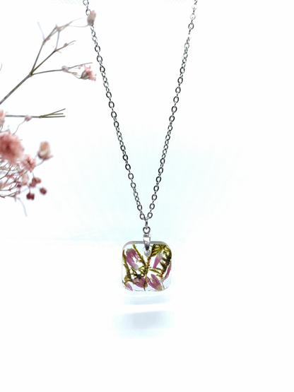 Rankų darbo pakabukas "Dobilai - samanos" - lietuviška prekė, naujiena, Pakabukai, papuošalai