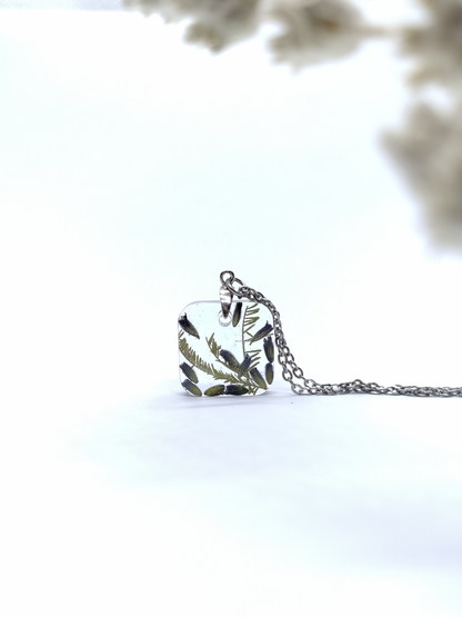 Rankų darbo pakabukas "Levanda" - lietuviška prekė, naujiena, Pakabukai, papuošalai