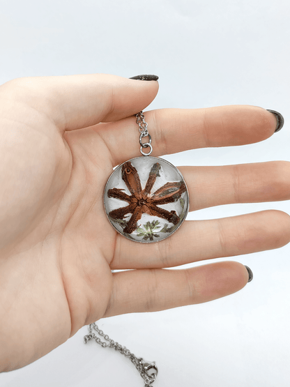 Rankų darbo pakabukas "Anyžius" - lietuviška prekė, naujiena, Pakabukai, papuošalai