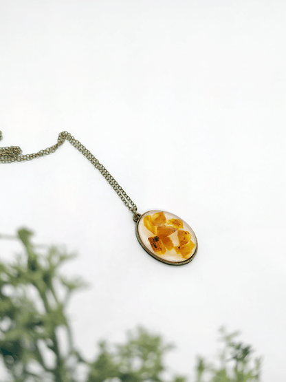 Rankų darbo pakabukas "Gintarai" - naujiena, Pakabukai